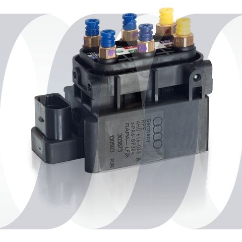 Audi Q7 Ventielblok Luchtvering | 5-weg magneetventiel | Ventieleenheid 7L0698014