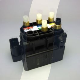 Mercedes C-Class W205 air suspension valve A0993200058